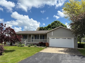 9220 Cherry Rd, Vermilion, OH 44089