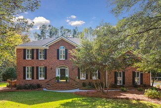 124 Drayton Dr, Summerville, SC 29483