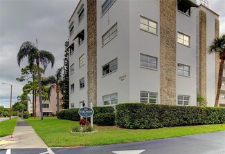 5603 80th St N Unit 204, Saint Petersburg, FL 33709