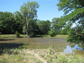0000 Crescent Hill Rd, Paola, KS 66071