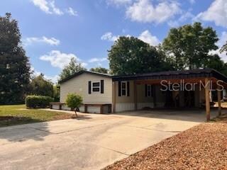 13700 Woodland Dr, Astatula, FL 34705