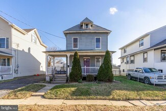 19 S Pine Ave, Maple Shade, NJ 08052