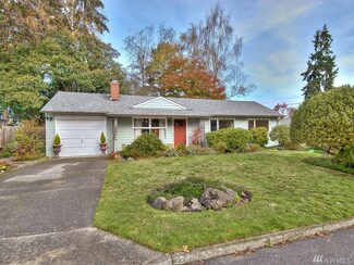 128 NE 193rd St, Shoreline, WA 98155