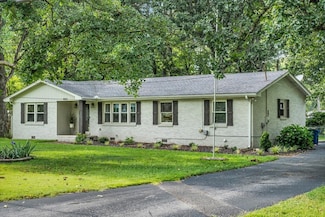 1005 Keylon St, Manchester, TN 37355