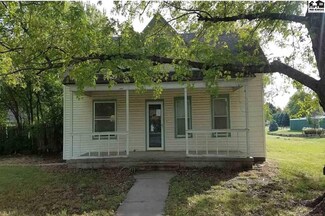 447 S Mcpherson St, Galva, KS 67443