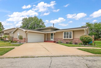 350 Princeton Ave, Bourbonnais, IL 60914