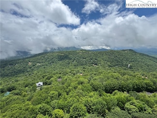 303 Sugar Top Dr Unit 9-3928, Sugar Mountain, NC 28604