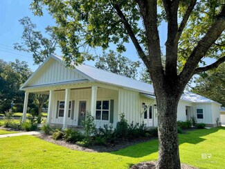 14710 Camelia Ave, Magnolia Springs, AL 36555