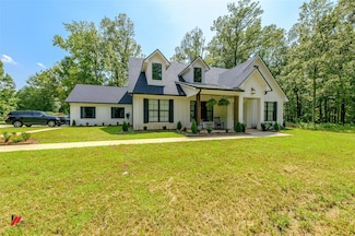 104 Juli Ln, Benton, LA 71006