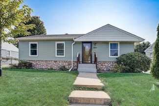 1994 Worcester Ave, Saint Paul, MN 55116