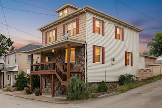 37 Redstone St, Republic, PA 15475