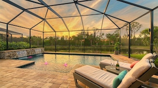 5601 Long Shore Loop, Sarasota, FL 34238
