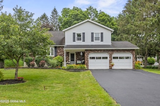 6458 Vosburgh Rd, Altamont, NY 12009