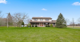 1619 Burns Rd, Kimball, MI 48074