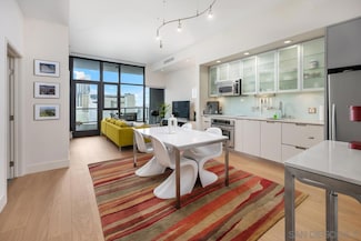 575 6th Ave Unit 1105, San Diego, CA 92101