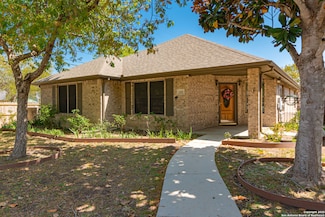 601 Royal Sage Dr, Seguin, TX 78155