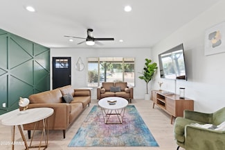 2417 N 73rd St, Scottsdale, AZ 85257