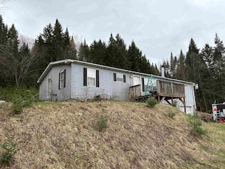 534 Dune Way, Lyndonville, VT 05851