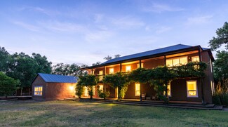 390 Manierre Rd, Corrales, NM 87048