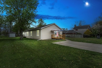 106 W Michigan Ave, White Pigeon, MI 49099