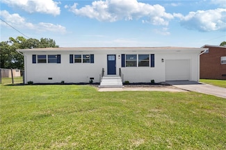 703 Terrace Dr, Newport News, VA 23601