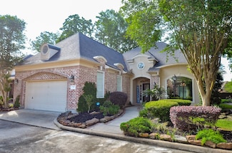 7 Champion Villa Dr, Houston, TX 77069
