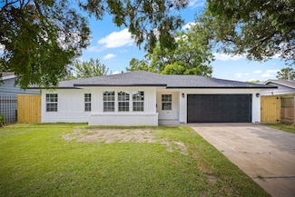 12406 Palmbeach St, Houston, TX 77034