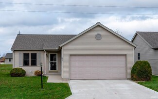 1437 Clover Creek Ln, Goshen, IN 46526