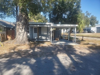 722 Seneca St, Clearwater, FL 33756