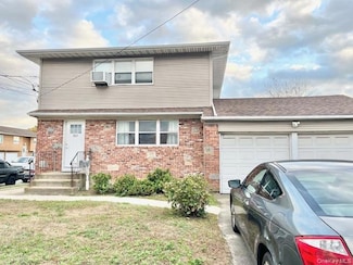 862 Sunrise Hwy Unit 1, West Babylon, NY 11704