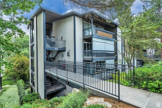 4953 S Eastridge Ln Unit 143, Salt Lake City, UT 84117