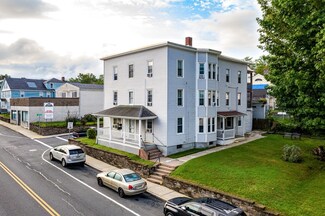 318 Front St, Chicopee, MA 01013
