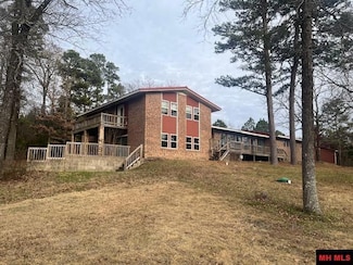 2723 E Main St, Melbourne, AR 72556