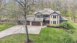 209 Summerset Dr, Kalamazoo, MI 49009