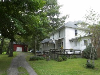 7937 N Union Rd, Janesville, IA 50647