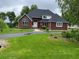 4601 Austin Rd, Sterling, IL 61081