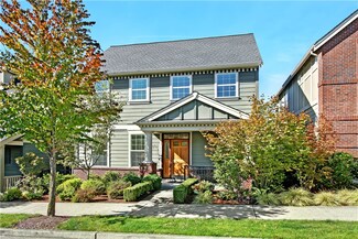 1729 11th Ave NE, Issaquah, WA 98029