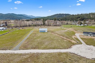 2365 Morse Way, Chewelah, WA 99109
