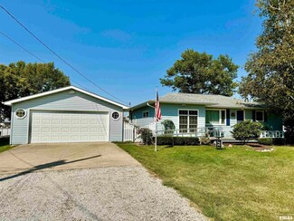 1001 SW 5th St, Aledo, IL 61231