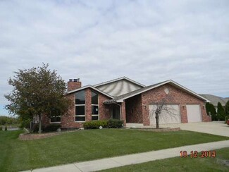 7306 Blackhawk Dr, Tinley Park, IL 60487