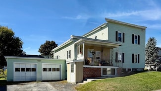 22 Summer St, Barre Town, VT 05649
