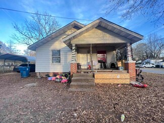 1141 Mcneal St, Malvern, AR 72104