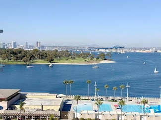 1820 Avenida Del Mundo, Coronado, CA 92118