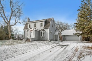 4330 Wilson St, Minnetonka, MN 55345