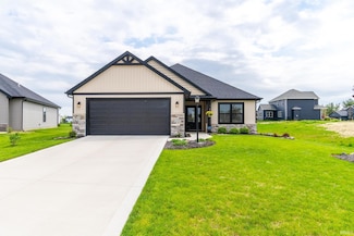 13257 Arusha Ct, Fort Wayne, IN 46818