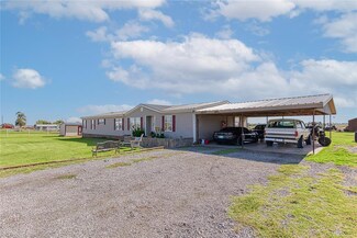 24219 E 1038 Rd, Weatherford, OK 73096