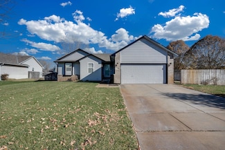 4410 S Saint Paul Cir, Wichita, KS 67217
