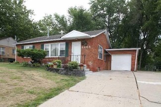 6408 Crocker St, Windsor Heights, IA 50324