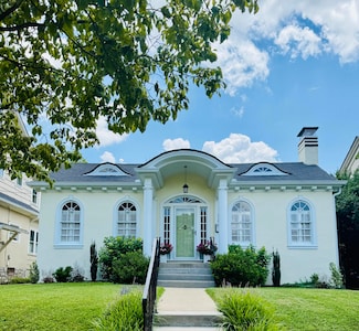 236 Mcdowell Rd, Lexington, KY 40502