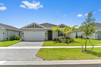 8607 Dahlia Cir, Port St. Lucie, FL 34986